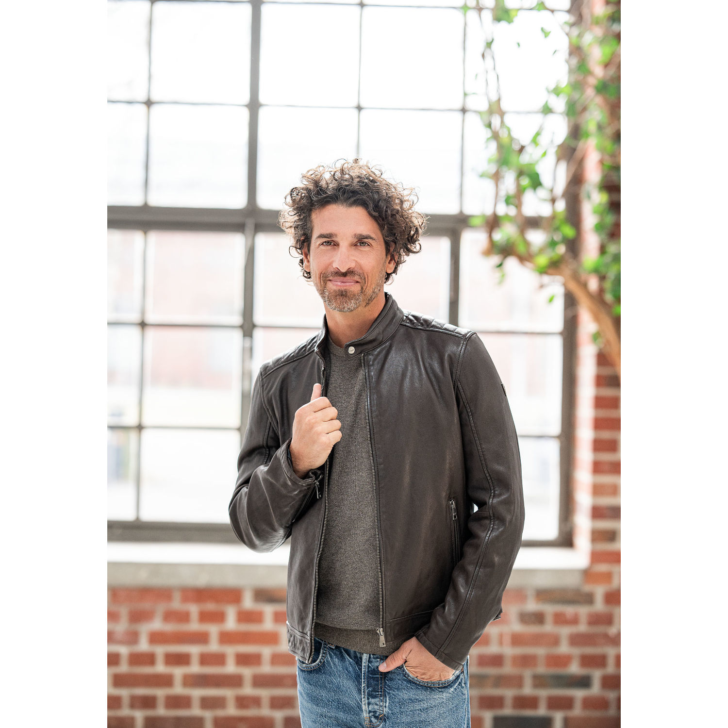 Męska skórzana kurtka Mauritius Ciemnobrązowa GMBrody – Kurtki skórzane