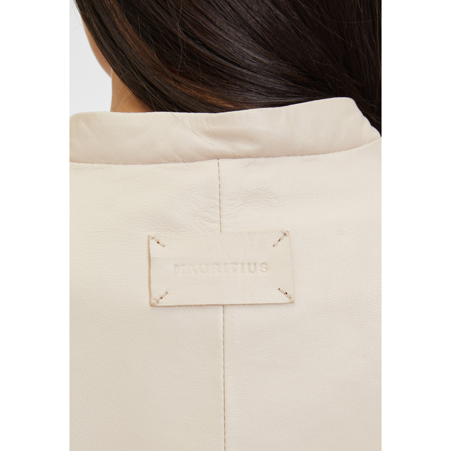 Damska krótka skórzana kurtka Mauritius Jasnobeżowa MWAmalie – BLACK FRIDAY