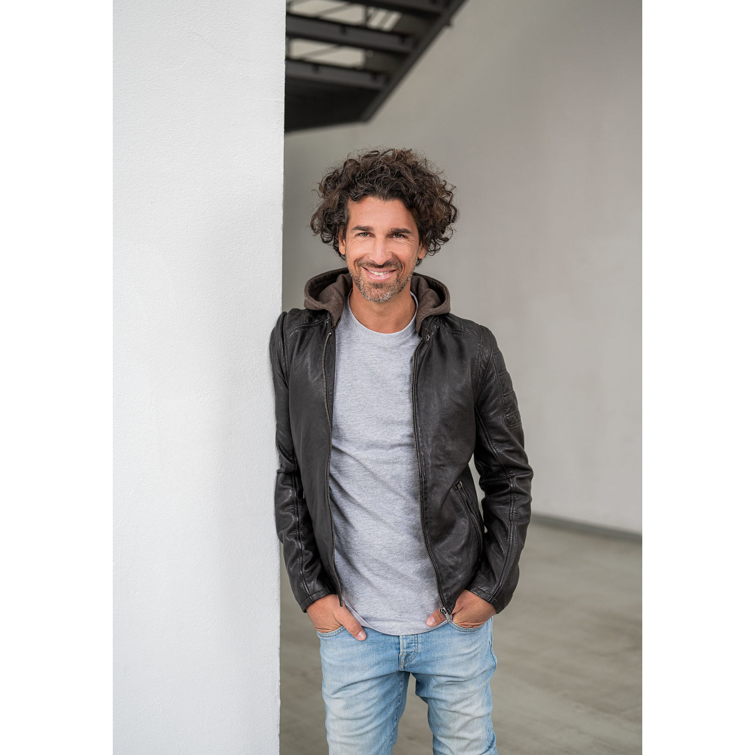 Męska skórzana kurtka Mauritius Ciemnobrązowa Rylo – BLACK FRIDAY