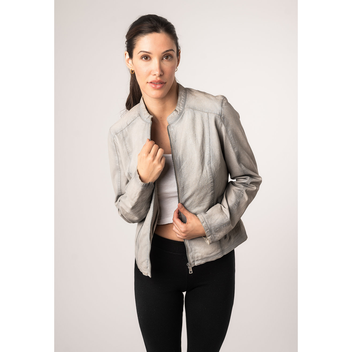 Kurtka skórzana damska Mauritius srebrnoszara MWAndriana – Kurtki skórzane Kurtka skórzana damska Mauritius srebrnoszara MWAndriana – Kurtki skórzane