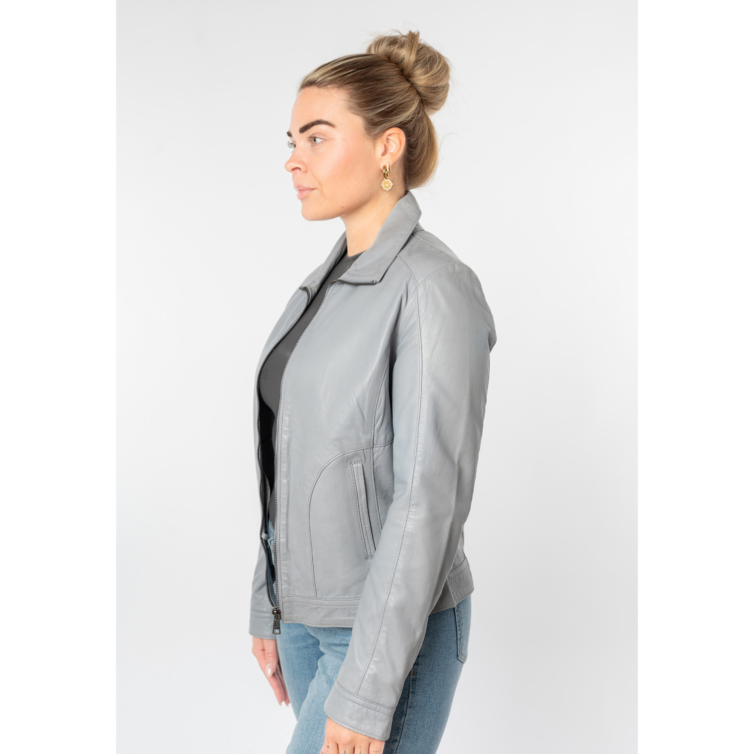 Kurtka skórzana damska Mauritius jasnoniebieska MWKaroh – Kurtki skórzane