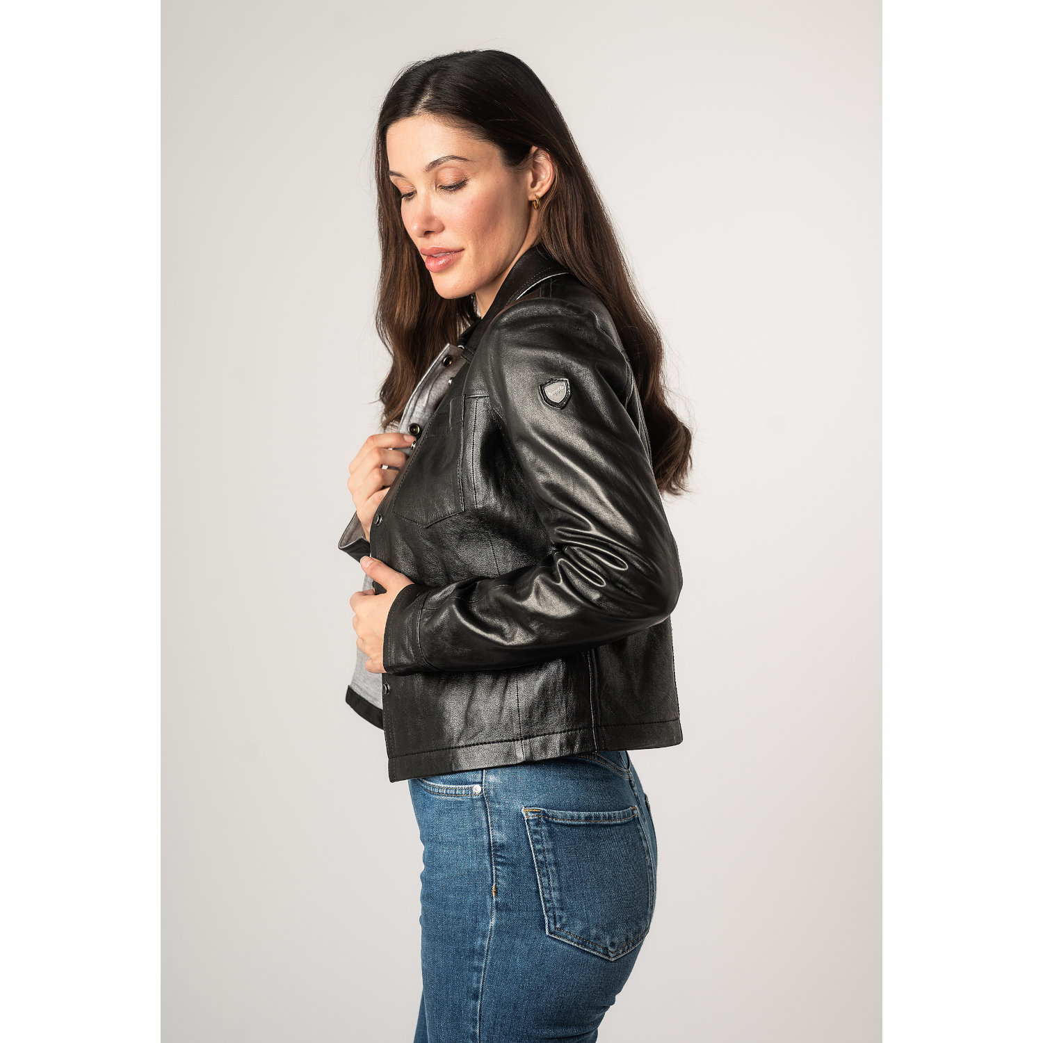 Damska krótka skórzana kurtka Mauritius Czarna MWLefei – Kurtki skórzane