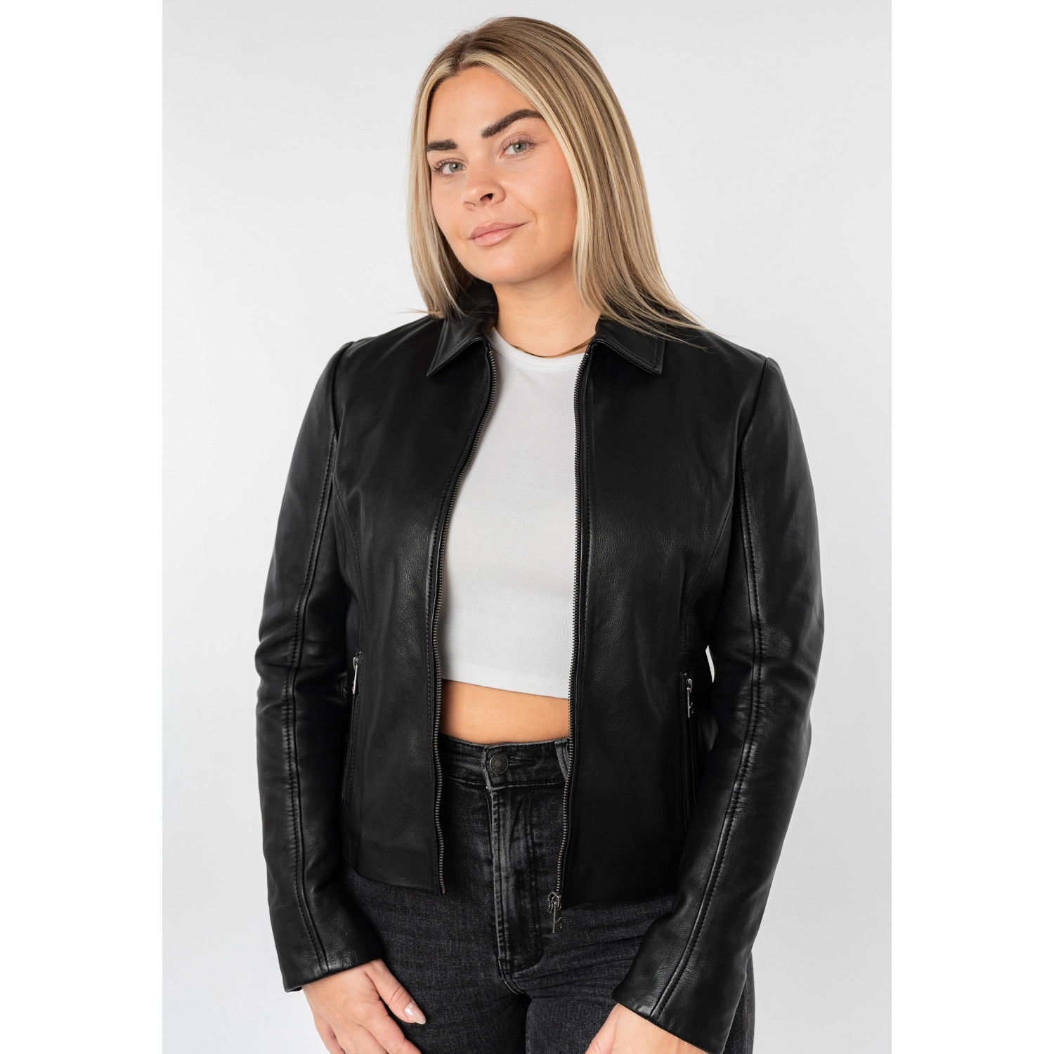 Kurtka skórzana damska Mauritius Czarna MWLoana – Kurtki skórzane