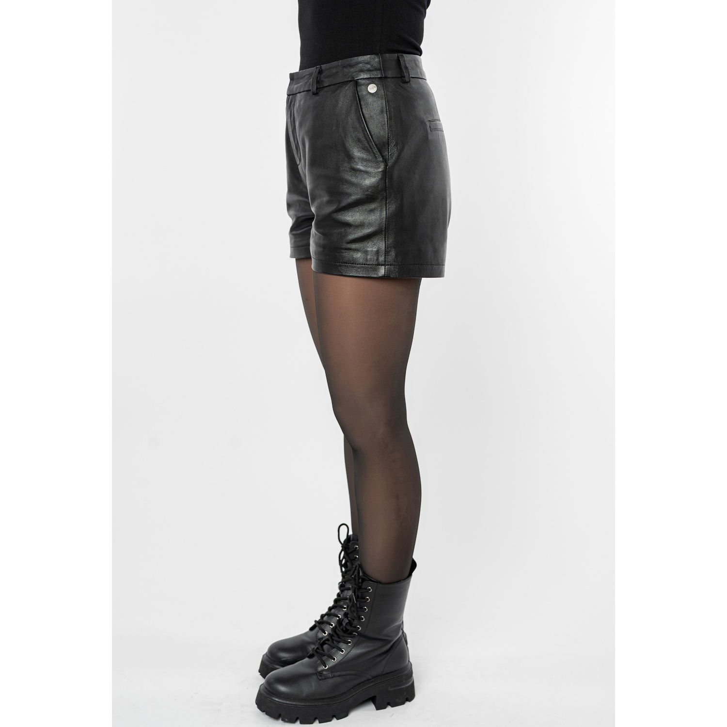 Damskie skórzane spodenki Mauritius czarne MWMaluna