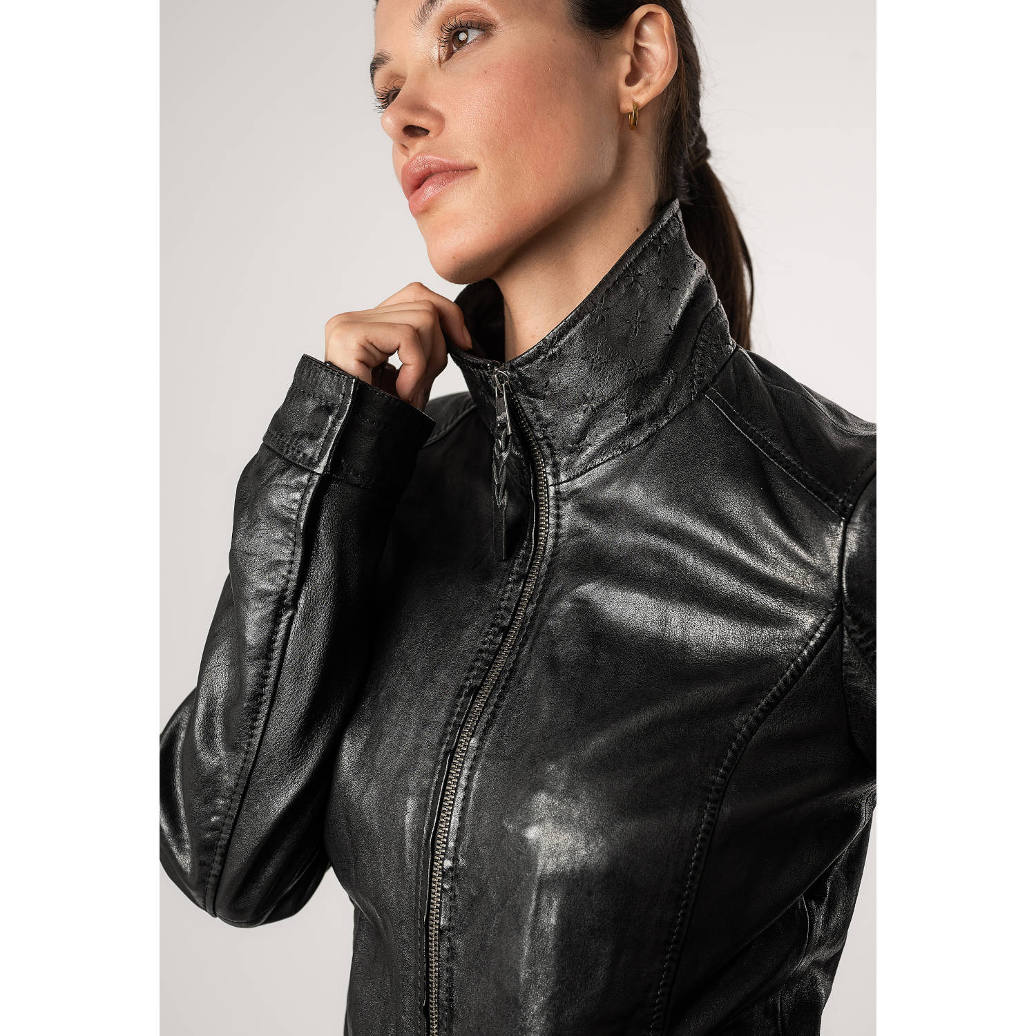 Kurtka skórzana damska Mauritius Czarna MWWalli – Kurtki skórzane Kurtka skórzana damska Mauritius Czarna MWWalli – Kurtki skórzane